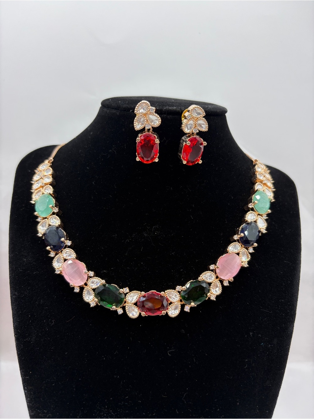 Doublets Semi-Precious Stone With Mossanite Gold Polish Necklace Set